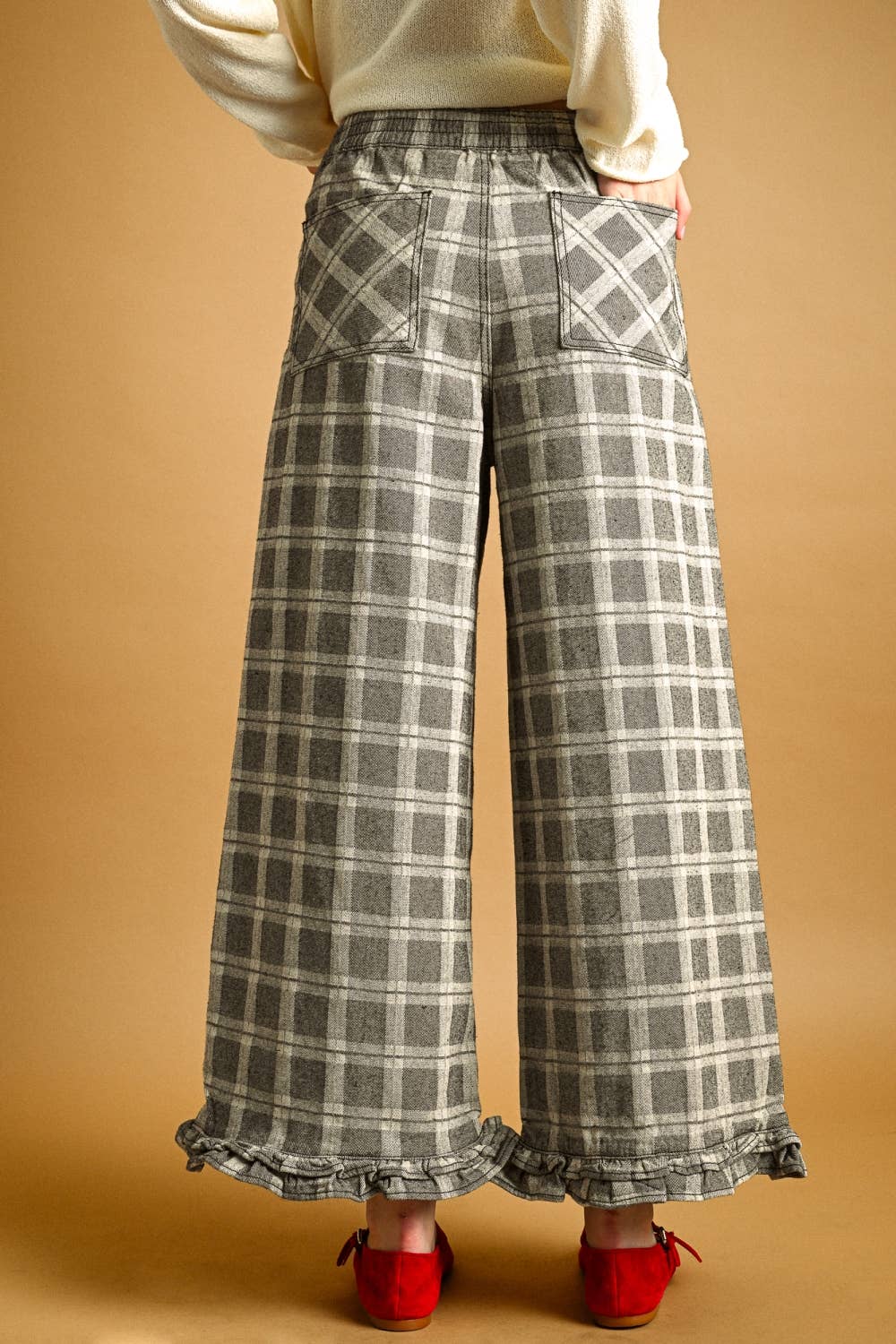 RAY RUFFLE PANTS