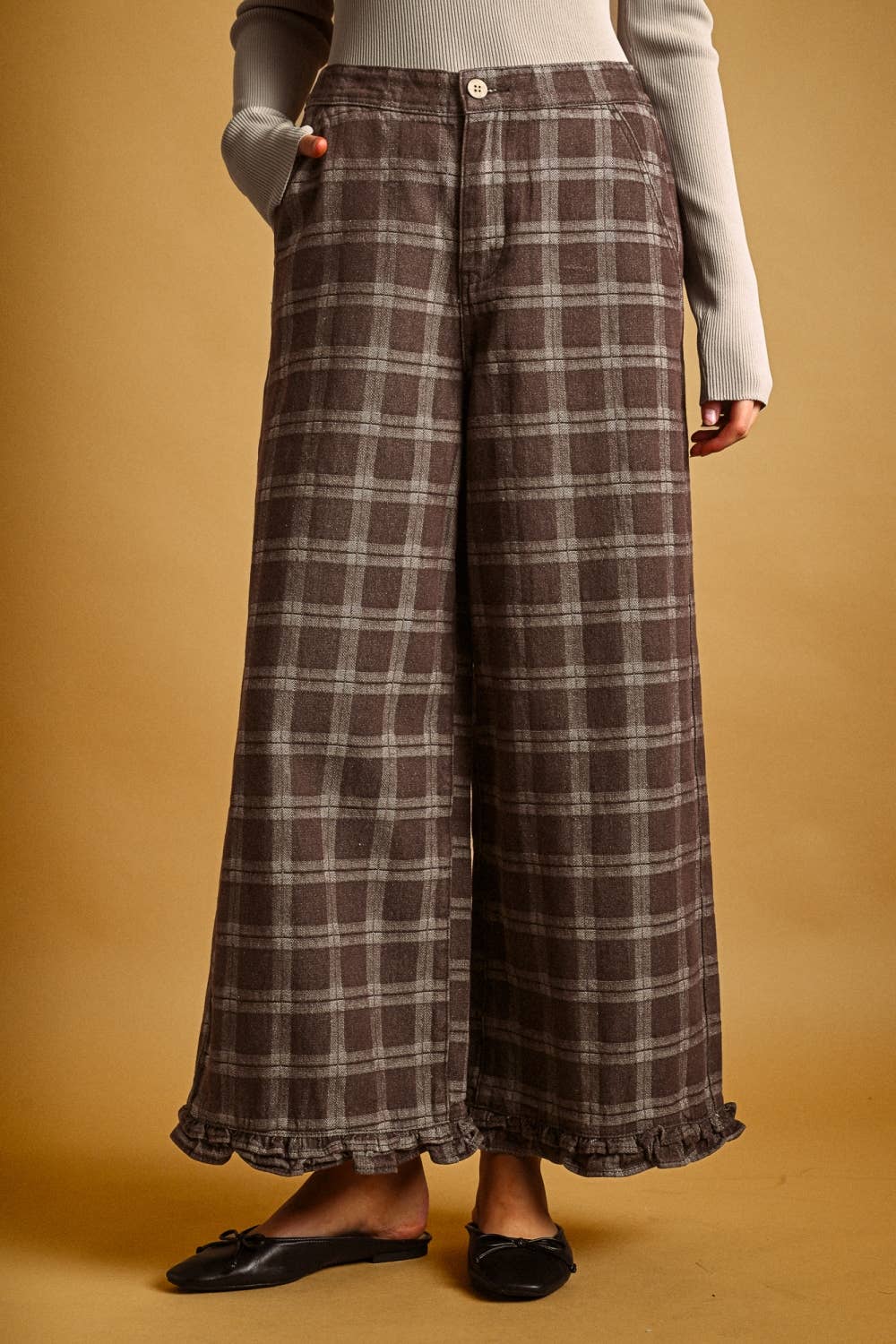 RAY RUFFLE PANTS