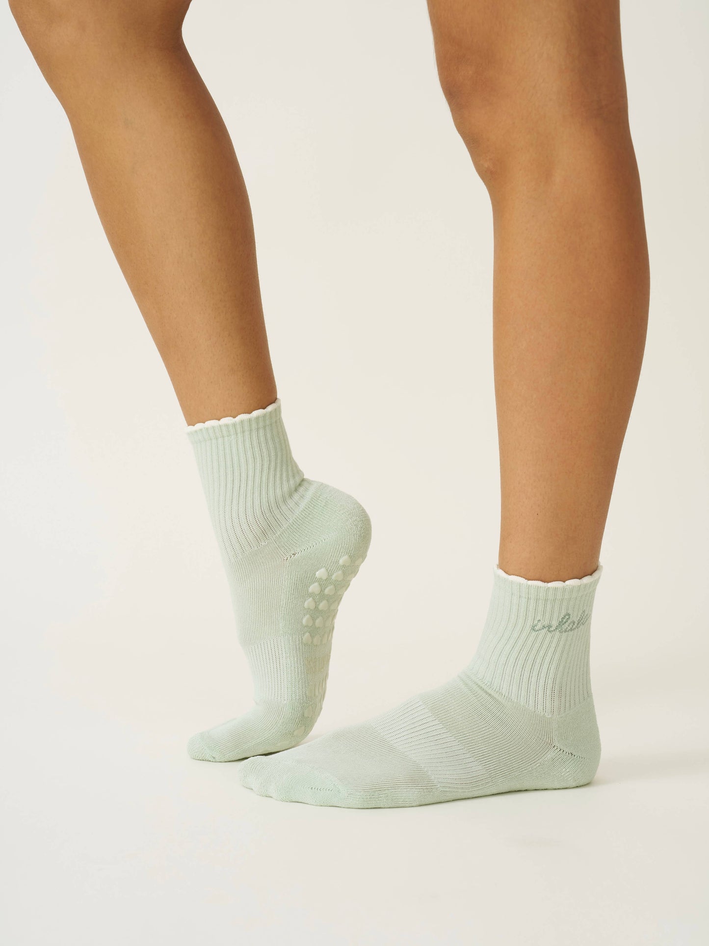 🧘🏼‍♀️ Inhale Exhale Grip Sock [Mint Green], Pilates Socks